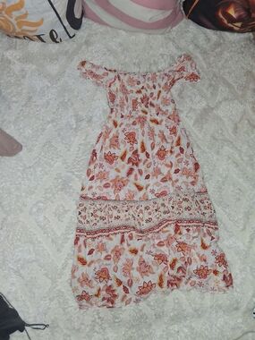 Floral Off-Shoulder White Maxi Dress with Pink and Orange Print